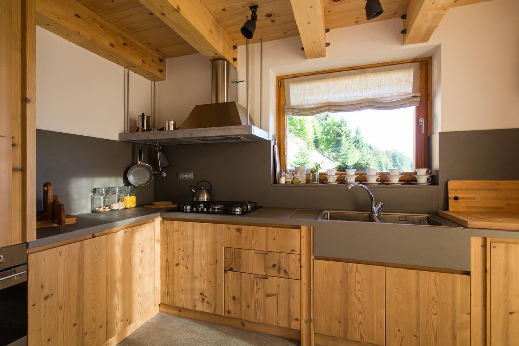 Eco Chalet Astramontana Tolmin Exteriör bild